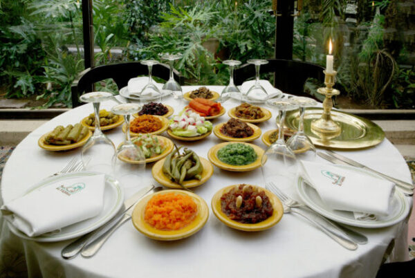 NOTRE-SELECTION-DE-SALADES-scaled-1-636x426
